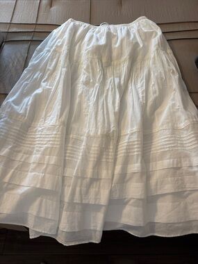 Abercrombie & Fitch White Cotton Tiered Skirt